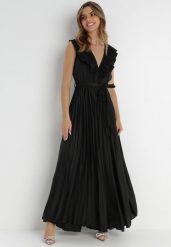 Czarny Kombinezon Plisowany Actithoe. Czarne sukienki damskie Born2be, bez wzorów, z materiału, eleganckie, bez ramiączek. Za 239.99 zł.