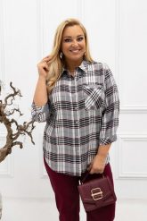 Klasyczna elegancka koszula Violet w szaro-bordową kratkę PLUS SIZE XXL. Czerwone koszule damskie Nasi partnerzy, plus size, bez wzorów, z jeansu, biznesowe, bez kołnierzyka, plus size, bez ramiączek. Za 199.90 zł.