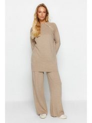Trendyol 2-częściowy zestaw w kolorze jasnobrązowym rozmiar: M. Brązowe swetry klasyczne damskie Trendyol, m, bez kołnierzyka. Za 159.45 zł.