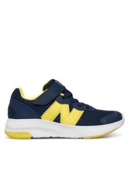 New Balance Sneakersy P57851R Granatowy. Niebieskie buty sportowe chłopięce New Balance, z materiału, bez zapięcia. Za 179.99 zł.