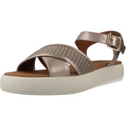 Sandały GEOX D CAMALEI Rose. Czerwone sandały damskie Geox, bez wzorów, z syntetyku, bez obcasa, bez zapięcia. Za 332.99 zł.