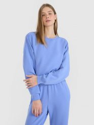 4F Bluza dresowa nierozpinana z modalem damska - niebieska M. Niebieskie bluzy damskie 4F, m, bez wzorów, z dresówki, bez kaptura. W wyprzedaży za 119.99 zł.