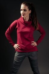 Bluza jaskółkowa amarant. Czerwone bluzy damskie Hultaj Polski, l, bez wzorów, z bawełny, z kapturem. Za 249.00 zł.