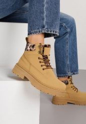 Brązowe Trapery ze Wstawkami we Wzór Vetiara. Brązowe trapery damskie Renee, z dzianiny, bez zapięcia. Za 109.99 zł.