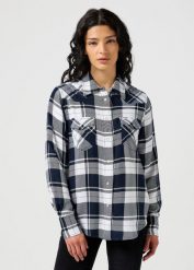 WRANGLER DAMSKA KOSZULA WESTERN SHIRT NAVY 112356488 W513018500. Niebieskie koszule damskie Wrangler, xs, bez wzorów, bez kołnierzyka, bez ramiączek. Za 179.99 zł.