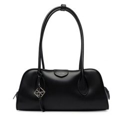 Torebka Calvin Klein. Czarne torebki klasyczne damskie Calvin Klein, bez dodatków. Za 649.99 zł.