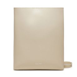 Torebka Calvin Klein. Listonoszki damskie Calvin Klein, bez wzorów, bez dodatków. Za 949.99 zł.