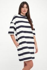 Sukienka mini Mela MM. Sukienki damskie MM, bez wzorów, bez ramiączek. Za 1,099.00 zł.