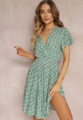 Zielona Sukienka Mini z Gumką w Talii z Wiskozy Jensa. Zielone sukienki damskie Renee, bez wzorów, z wiskozy, wakacyjne, bez ramiączek. W wyprzedaży za 39.99 zł.