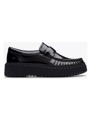Clarks Skórzane mokasyny "Torhill Mocc" w kolorze czarnym rozmiar: 39. Czarne mokasyny damskie Clarks, bez obcasa. Za 333.81 zł.
