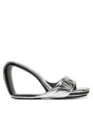 United Nude Klapki Mobius Hi 10001902188 Srebrny. Szare klapki damskie United Nude, bez wzorów, ze skóry, bez obcasa, bez zapięcia. Za 869.99 zł.