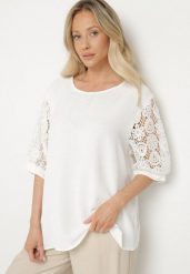 Biała Bluzka z Koronkowymi Rękawami Jenavessa. Białe bluzki damskie Born2be, xl, z aplikacjami, z jeansu, biznesowe, bez kołnierzyka, bez ramiączek. Za 64.99 zł.