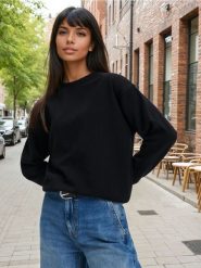 Bluza ze ściągaczami - czarny. Czarne bluzy damskie Sinsay, l, bez wzorów, z bawełny, bez kaptura. Za 14.99 zł.