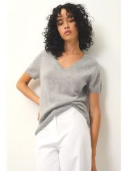 AUTHENTIC CASHMERE Kaszmirowa koszulka "Kali" w kolorze szarym rozmiar: M. Szare koszulki damskie AUTHENTIC CASHMERE, m, bez wzorów, z kaszmiru, bez kołnierzyka, bez ramiączek. Za 245.38 zł.