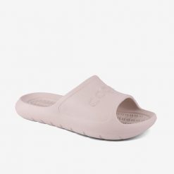 Klapki damskie Coqui Viki. Brązowe klapki damskie Coqui, bez wzorów, z materiału, bez obcasa, na płaskiej podeszwie, bez zapięcia. Za 125.99 zł.