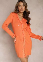 Pomarańczowa Sweterkowa Sukienka z Ozdobnymi Frędzelkami i Guzikami Opleria. Brązowe sukienki damskie Renee, bez wzorów, eleganckie, bez ramiączek. W wyprzedaży za 55.99 zł.