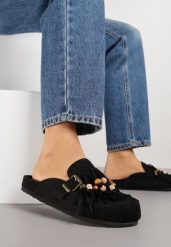 Czarne Klapki na Platformie Ozdobione Koralikami Klamrami i Frędzlami Leurecea. Czarne klapki damskie Renee, bez wzorów, z jeansu, bez obcasa, na platformie, bez zapięcia. Za 109.99 zł.