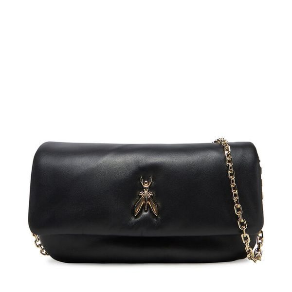 Torebka Patrizia Pepe. Czarne listonoszki damskie Patrizia Pepe, bez wzorów, bez dodatków. Za 809.99 zł.