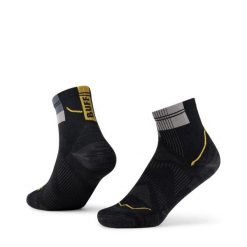 Skarpety biegowe Buff Coolnet Quarter Sock CQ - graphite 36-38. Czarne skarpetki damskie Buff, bez wzorów, z elastanu. Za 98.99 zł.