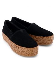 TOMS Skórzane espadryle w kolorze czarnym rozmiar: 36. Czarne espadryle damskie TOMS, bez wzorów, bez obcasa. Za 154.95 zł.
