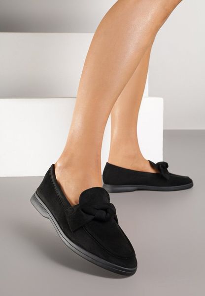 Czarne Mokasyny Ozdobione Kokardami Tulosea. Czarne mokasyny damskie Born2be, z jeansu, bez obcasa. Za 89.99 zł.