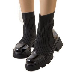 Czarne botki z elastyczną cholewką Edelmi. Czarne botki damskie z materiału, bez obcasa, bez zapięcia. Za 136.64 zł.