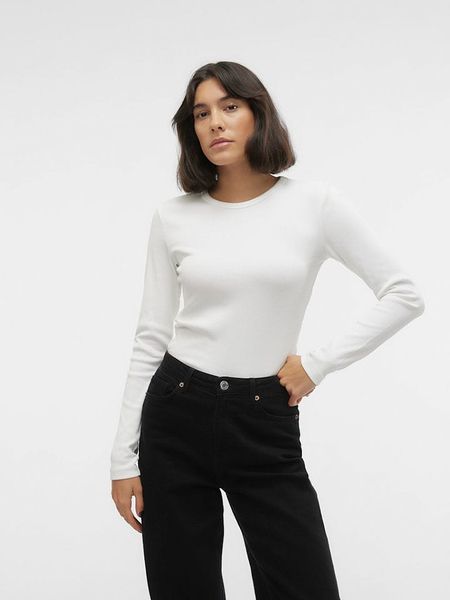Vero Moda Koszulka w kolorze białym rozmiar: XL. Białe bluzki damskie Vero Moda, xl, bez wzorów, prążkowane, bez kołnierzyka, bez ramiączek. Za 50.45 zł.