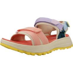 Sandały Gioseppo Model 75535g Kolor Wielokolorowy. Czerwone sandały damskie Gioseppo, bez wzorów, z materiału, bez obcasa, bez zapięcia. Za 199.00 zł.