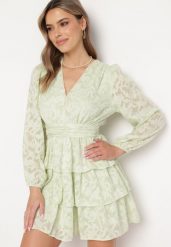 Jasnozielona Rozkloszowana Sukienka Mini z Marszczeniami i Falbankami Lanevin. Zielone sukienki damskie Born2be, bez wzorów, bez ramiączek. W wyprzedaży za 118.99 zł.