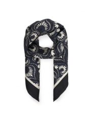 Weekend Max Mara Chusta Onesto 2615541144 Granatowy. Niebieskie chusty damskie Weekend Max Mara, bez wzorów, z jedwabiu. Za 489.99 zł.