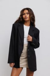 Marynarka z lnem oversize w kolorze BLACK - HARLEY-M/L. Czarne marynarki i żakiety damskie Marsala, l, bez wzorów, z bawełny, eleganckie. Za 419.90 zł.