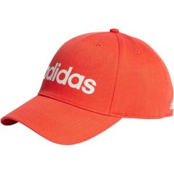 Czapka z daszkiem adidas Daily Cap. Białe czapki z daszkiem damskie Adidas, bez wzorów. Za 59.00 zł.