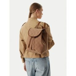 Plecak Calvin Klein. Brązowe plecaki Calvin Klein, bez wzorów. Za 649.99 zł.