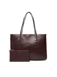 Calvin Klein Torebka Emblem Aop Tote W/ Pouch LV04F3266G Bordowy. Czerwone shopper bag Calvin Klein, bez wzorów, ze skóry, bez dodatków. Za 419.99 zł.
