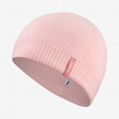 Czapka narciarska Wedze Simple. Fioletowe czapki damskie WED'ZE, na zimę, bez wzorów, z dzianiny. Za 29.99 zł.