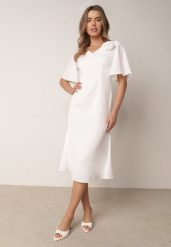 Biała Koktajlowa Sukienka VICES ze Zwiewnymi Rękawami i Kwiatową Aplikacją 3D Talilia. Białe sukienki damskie Born2be, z aplikacjami, eleganckie, bez ramiączek. Za 169.99 zł.