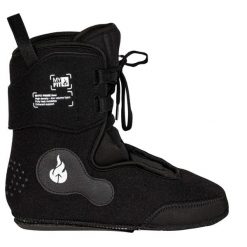 Klapki do jazdy na rolkach Gawds X Myfit Prime Liner. Czarne klapki damskie GAWDS, bez wzorów, z materiału, bez obcasa, bez zapięcia. Za 347.00 zł.