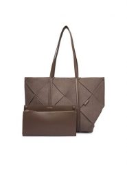 Calvin Klein Torebka Woven Sueded Carryall LV04F3695G Brązowy. Brązowe shopper bag Calvin Klein, bez wzorów, ze skóry, bez dodatków. Za 699.99 zł.