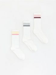 Skarpetki z bawełną 3 pack - różowy. Czerwone skarpetki damskie Reserved, bez wzorów, z bawełny. Za 49.99 zł.
