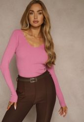 Różowy Sweter o Taliowanym Kroju z Nieregularnym Dekoltem w V Fenalissa. Czerwone swetry klasyczne damskie Renee, na zimę, l, bez kołnierzyka. Za 59.99 zł.