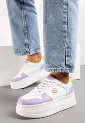 Biało-Fioletowe Sneakersy na Platformie z Metalową Ozdobą Trionna. Białe obuwie sportowe damskie Born2be, bez zapięcia. Za 109.99 zł.