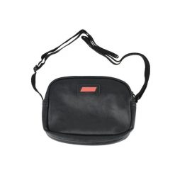 Saszetka na ramię sportowa dla dorosłych Sf Ls Small Satchel pojemność 1,2 L. Czarne nerki i saszetki damskie Puma, bez wzorów. Za 149.99 zł.