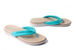 INBLU SF-04 094 lazurowy, klapki damskie. Zielone klapki damskie Inblu, bez wzorów, z materiału, bez obcasa, na płaskiej podeszwie, bez zapięcia. Za 58.79 zł.