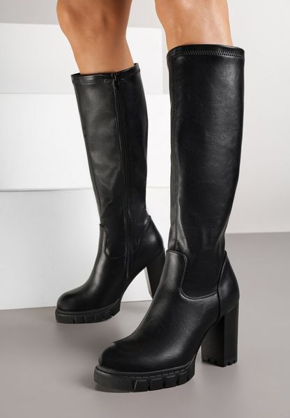 Czarne Kozaki na Słupku i Platformie z Dopasowaną Cholewką Latallea. Czarne kozaki damskie Renee, z jeansu, bez obcasa, na obcasie, bez zapięcia. Za 139.99 zł.