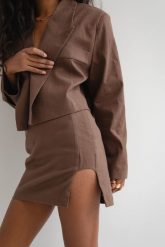 Mini spódniczka z lnem w kolorze BROWN - SOFIA-XS. Brązowe spódnice damskie Marsala, s, bez wzorów, z bawełny, klasyczne, mini. W wyprzedaży za 84.95 zł.