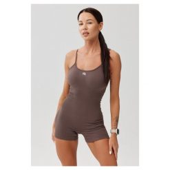 Damski kombinezon sportowy fitness Rough Radical Solo. Brązowe kombinezony damskie ROUGH RADICAL, bez wzorów, sportowe, bez kołnierzyka, bez ramiączek. Za 179.90 zł.