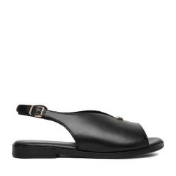 Sandały Lasocki. Czarne sandały damskie Lasocki, bez wzorów, bez obcasa, na płaskiej podeszwie, bez zapięcia. Za 159.99 zł.