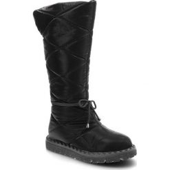 Czarne Kozaki Artiker Ocieplane Buty Damskie. Czarne kozaki damskie Artiker, na jesień, bez obcasa, na płaskiej podeszwie, bez zapięcia. Za 299.00 zł.