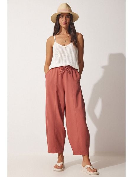 Happiness Istanbul Spodnie w kolorze pomarańczowym rozmiar: 36. Pomarańczowe spodnie materiałowe damskie Happiness Istanbul, bez wzorów, z materiału. Za 52.42 zł.