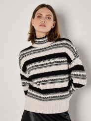 Apricot Sweter w kolorze biało-czarnym rozmiar: L. Białe swetry klasyczne damskie Apricot, l, bez kołnierzyka. Za 114.17 zł.
